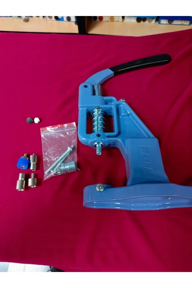 ÇORUM TERZİ LEVAZIMAT  Çıt makinası kalıp ve 100 er adet çıt 2 renk ürün görseli