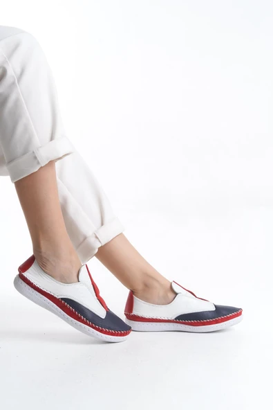 Kadın Günlük Ayakkabı Önü Lastik Detaylı Comfort Taban Günlük Düz Ayakkabı - Resim 2