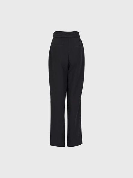Keten Kuşaklı Siyah Pantolon - 4
