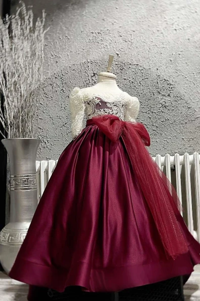 Kız Çocuk Yakası Şeffaf Tül Omuz ve Kolları Güpür İşlemeli Fiyonk Detaylı Saten Bordo Uzun Abiye - Resim 3