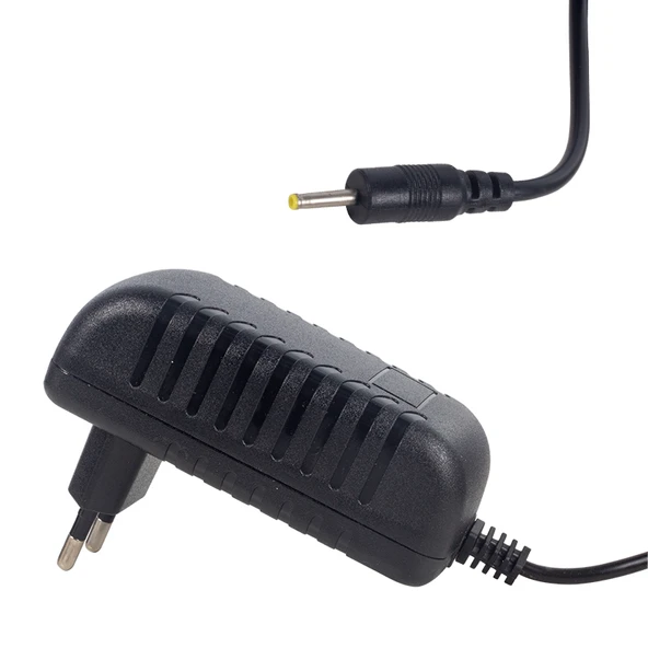 POWERMASTER PM-33779 5 VOLT - 3 AMPER PLASTİK KASA PRİZ TİPİ ADAPTÖR 2.5*0.7 UÇ