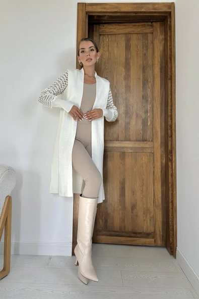 Ekru Kolları Örgülü Triko Hırka