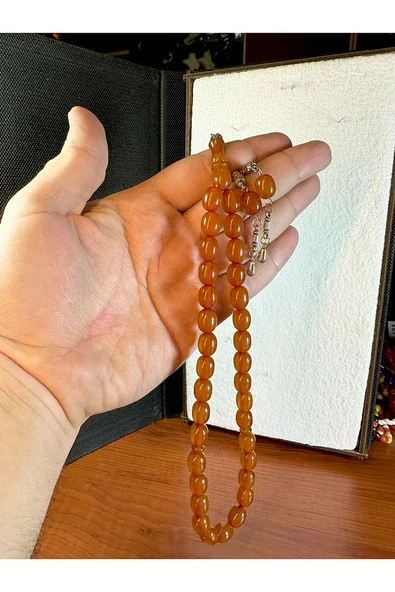 BAL RENKLİ ÇUBUK KEHRİBAR TESBİH KAPSÜL KESİM