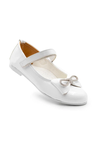 Ortopedik Kurdale Detaylı Beyaz Kız Çocuk Günlük Babet