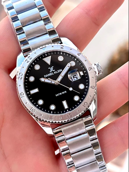 Daniel Klein Çelik Ve Silikon Kordonlu Takvimli Kadran Özelikli 3 Atm Erkek Kol Saati EDK.1.13980.1 - Resim 3