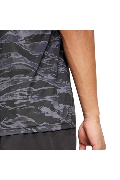 adidas Erkek  Siyah  T-Shirt CAMO AOP TEE JN5953 - 6