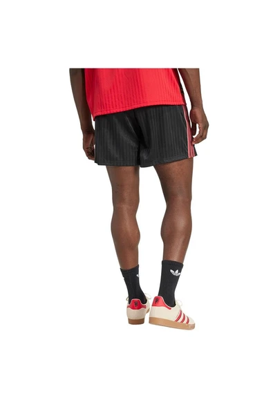 adidas Erkek  Siyah  SHORTS (1/2) MUFC ICON SHO JF0356 - 4