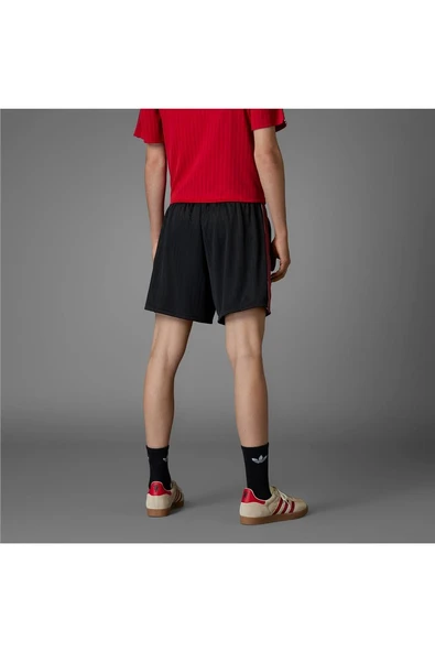 adidas Erkek  Siyah  SHORTS (1/2) MUFC ICON SHO JF0356 - 10
