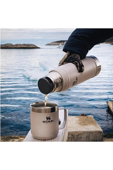 Stanley Klasik Vakumlu Paslanmaz Çelik Termos 0.75 Lt Beyaz - 6