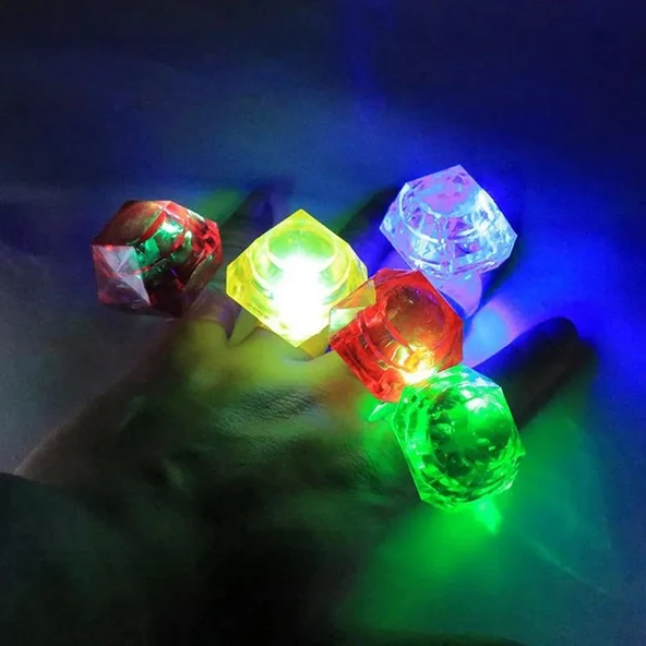 Kristal Tasarımlı Led Glow Işıklı 3 Modlu Yeşil Yüzük 3.5 x 5 cm - 4