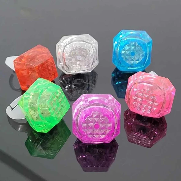 Kristal Tasarımlı Led Glow Işıklı 3 Modlu Gümüş Yüzük 3.5 x 5 cm - 4