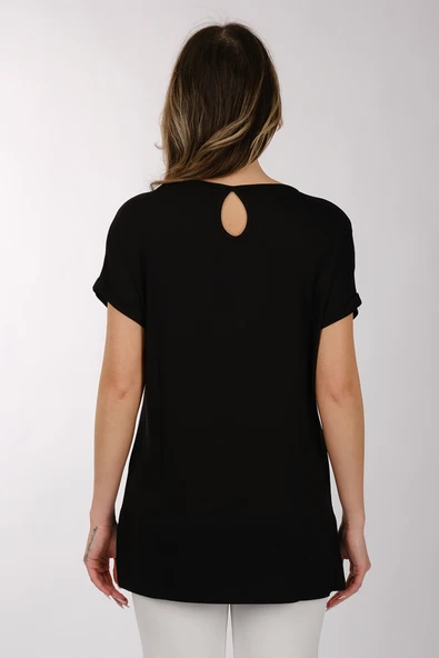 Daido Oversize Yuvarlak Yaka Kısa Kol Kadın Tişört - Minimalist Tarz - 5