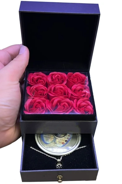 Güllü Çiçekli Takı Kolye Kutusu Gül İstiridye İnci Kolyeli Sevgiliye Hediye Aşk Kırmızı Gül Kutusu