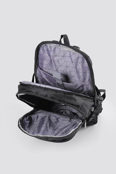 Ççs 51452 Laptop Bölmeli Usb Girişli Terletmeyen Siyah Sırt Çantası - 8