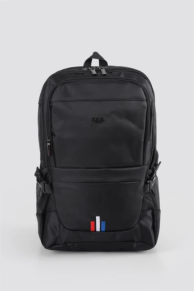 Ççs 51452 Laptop Bölmeli Usb Girişli Terletmeyen Siyah Sırt Çantası