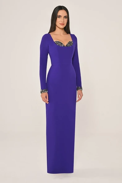 Alfa Beta Göğüs ve Kolu işlemeli Dar Kesim Krep Uzun Abiye Elbise - Resim 11