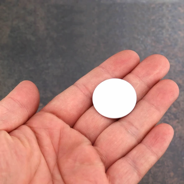 13.56Mhz 25mm Rfid Para Tip Etiket Ntag215 Manyetik Sticker Proximity Göstergeç Kart 13.56 Mhz Kapı Geçiş Personel Takip Depo Havuz ISO14443A - Resim 2