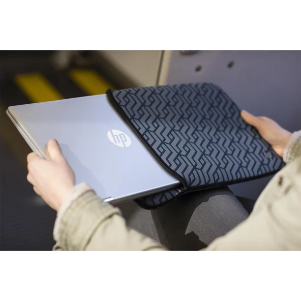 HP 15.6" Neopren Çift Taraflı Dizüstü Bilgisayar ve Notebook Kılıfı Siyah 2F2L0AA - 5