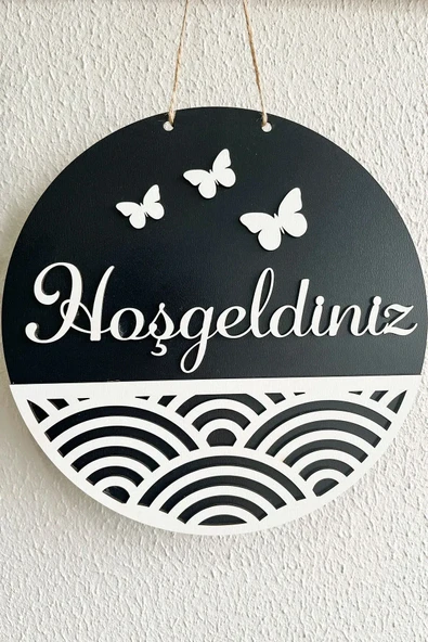 Hoşgeldiniz Yazılı Kapı Süsü - Siyah  Beyaz MDF Geometrik Şekil ve Kelebek Süslemeli 25 cm - 2