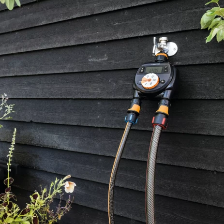 Fiskars Çift Çıkışlı Sulama Saati - 3