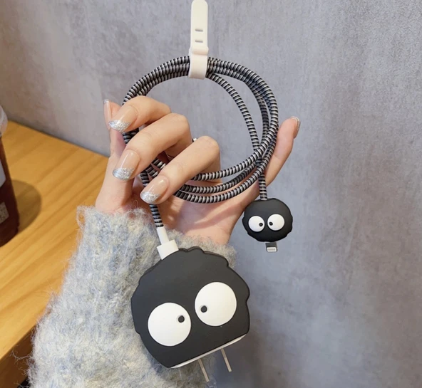 Brokoli Home iPhone 18W/20W Uyumlu Şarj Kılıfı, Şarj Kablosu Örme Aparatı, Kablo Koruyucu Aparatı,Siyah