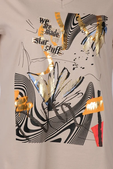 Vedi-bb Minimalist Oversize V Yaka Kısa Kol Kadın T-Shirt - Günlük Kullanım - Resim 3