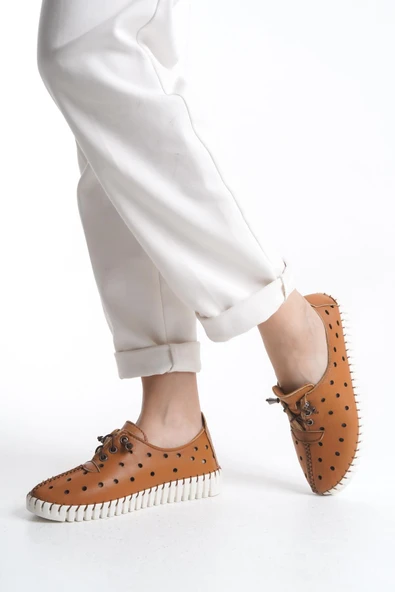 Kadın Hakiki Deri Günlük Ayakkabı Delikli Bağcıklı Düz Taban Tam Kalıp Günlük Ayakkabı - Resim 11