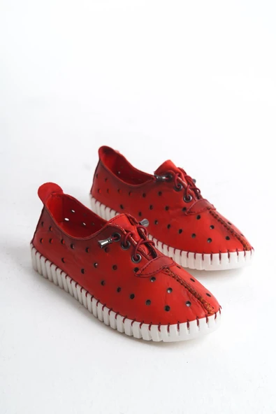 Kadın Hakiki Deri Günlük Ayakkabı Delikli Bağcıklı Düz Taban Tam Kalıp Günlük Ayakkabı - Resim 8