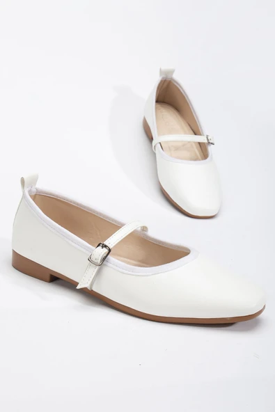 Trew Kadın Beyaz Bantlı Kemerli Hafif Babet