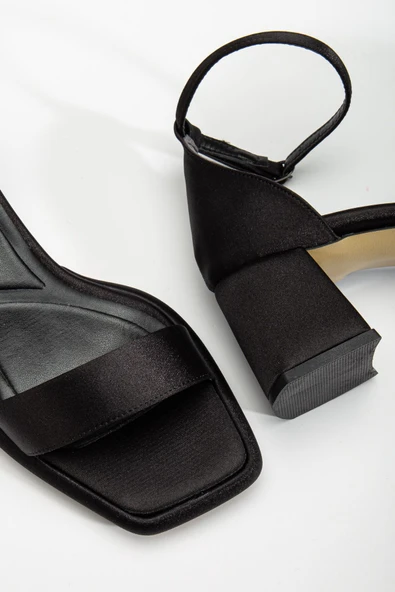 Suzi Siyah Saten Platformlu Açık Burunlu Kalın Topuklu Ayakkabı - Resim 3