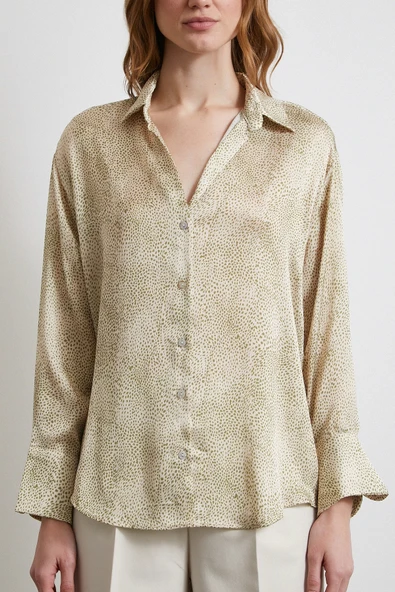 V Yaka Desenli Saten Gömlek Yeşil - 2