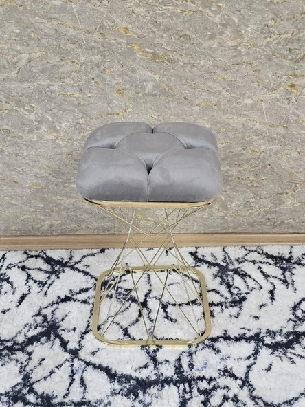 Kare Gold Kaplama  Pota - Siyah Babyface Kumaş  Puf , Bench , Puf Oturak , Bench , Ayak Ucu Oturak , Tabure , Makyaj Oturak ürün görseli