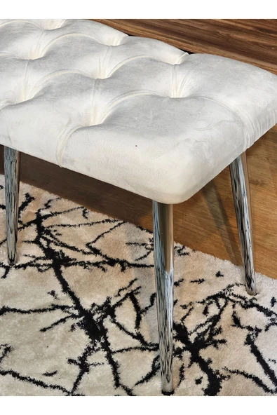 100'lük Benc – Krom Kaplama Sivriltme Ayaklı Krem Döşemeli Oturak, Bench, Oturak, Makyaj Pufu - 2