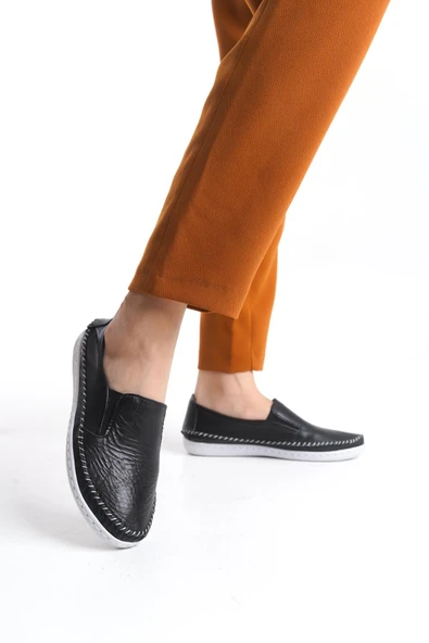 Kadın Hakiki Deri Yanı Lastikli Babet Dikişli Slip-On Tam Kalıp Günlük Ayakkabı - 9