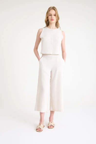 Keten Yazlık Yüksel Bel Capri Pantolon Sırt Detaylı Kolsuz İkili Takım - Resim 8