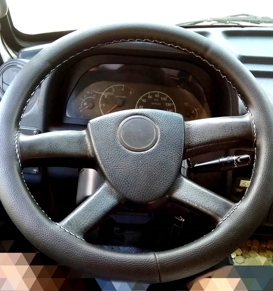 DİKİŞLİ DİREKSİYON KILIFI SİYAH DERİ GRİ DİKİŞLİ KARSAN J9 İÇİN ürün görseli