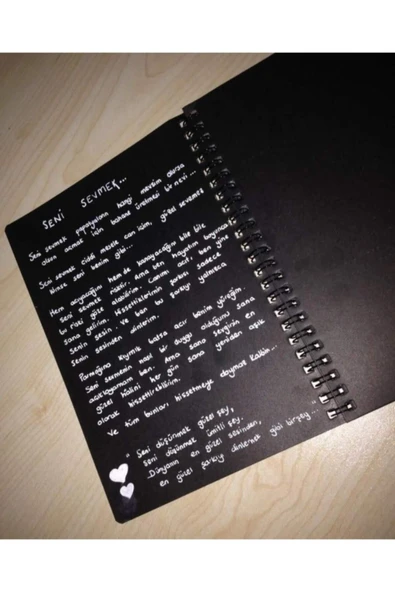 Pensan Siyah Yapraklı Defter Blacksketch Ve Beyaz Kalem