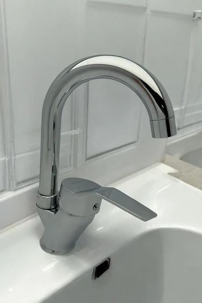 AKBELLİ GROUP 5 Yıl Garantili Deltamix Kısa Kuğu Musluk Batarya El Yıkama Banyo Lavabo ( Çift Su Girişli) ürün görseli