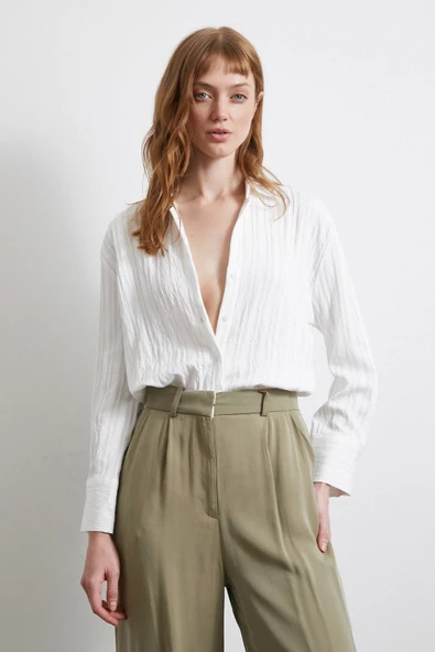 Şerit Dokulu Gömlek Beyaz ürün görseli 1