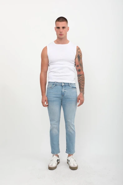 Erkek Slim Fit Normal Bel Düz Kesim Dar Paça Likralı Açık Mavi Jean Pantolon - 2