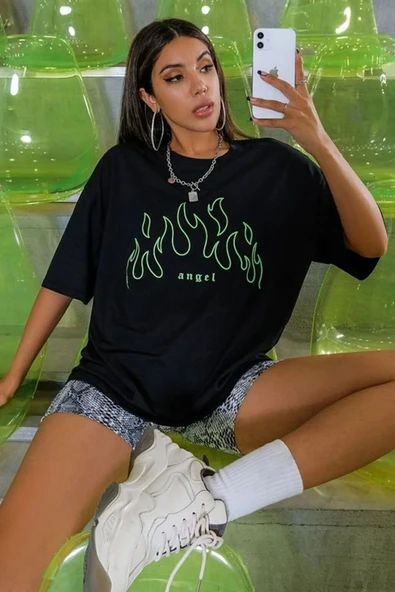 Green Angel Baskılı T-shirt - Resim 2