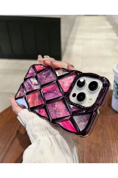 Iphone 11 Uyumlu Baklalı Desenli Kılıf ürün görseli