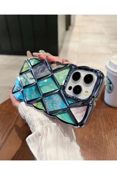 Iphone 14 Plus Uyumlu Baklalı Desenli Kılıf ürün görseli