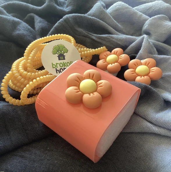 Brokoli Home iPhone 18W/20W Uyumlu Şarj Kılıfı, Şarj Örme Aparatı, Kablo Koruyucu Aparatı,T.Çiçek