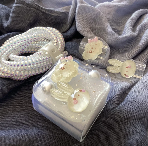 Brokoli Home iPhone 18W/20W Uyumlu Şarj Kılıfı, Şarj Kablosu Örme Aparatı, Kablo Koruyucu Aparatı,Ta