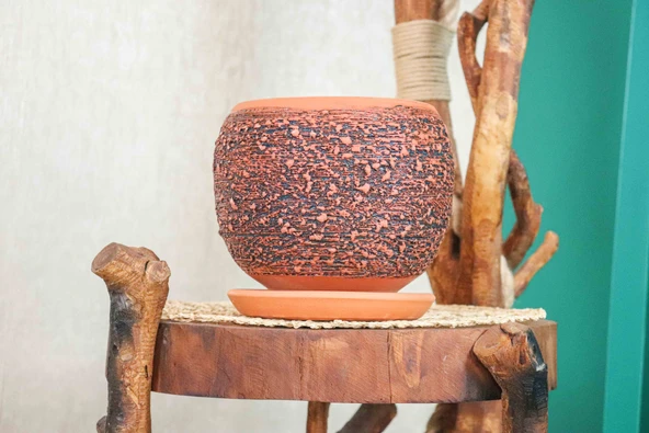 PÜSKÜRTME MODEL TABAKLI ALTI DELİK TERRACOTA TOPRAK SAKSI - Resim 2