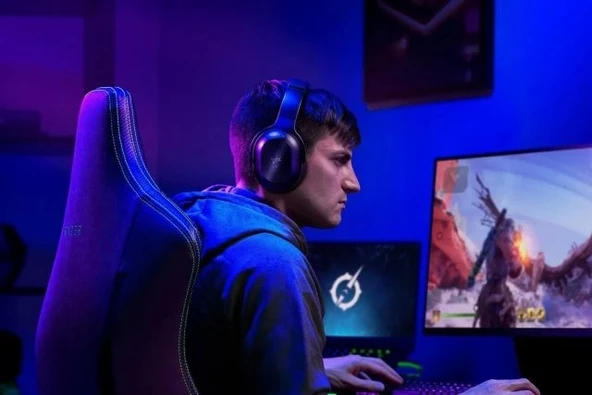 Razer Barracuda Kablosuz Oyun Kulaklığı - 7