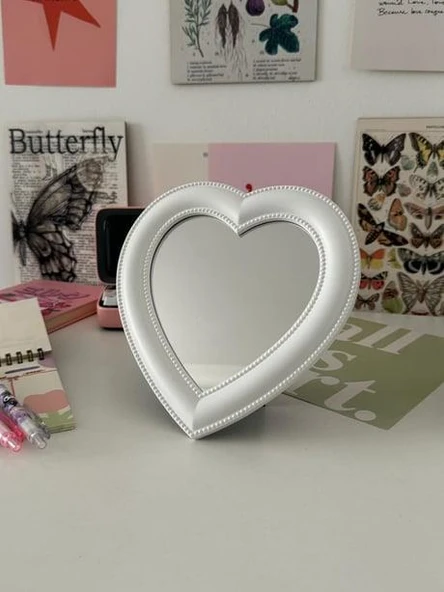 White Love Küçük Makyaj Aynası