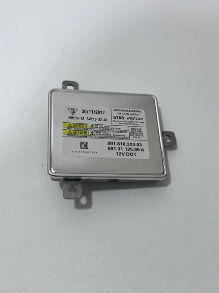 Porsche Macan Xenon Far Beyni 99161832303 - 4