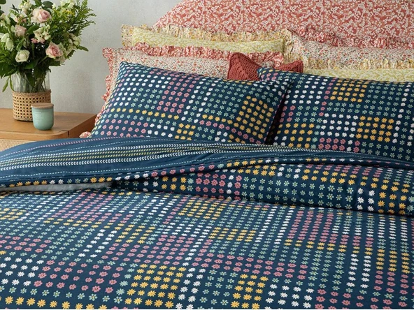 English Home Daisy Patchwork Pamuklu King Size Nevresim Seti 240x220 cm Lacivert - 3
